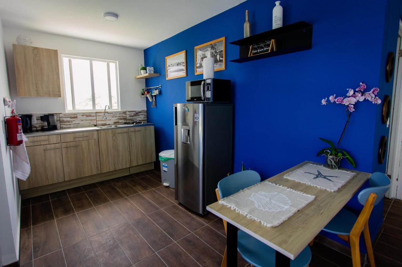 Westpunt Beach Apartments Willemstad Esterno foto