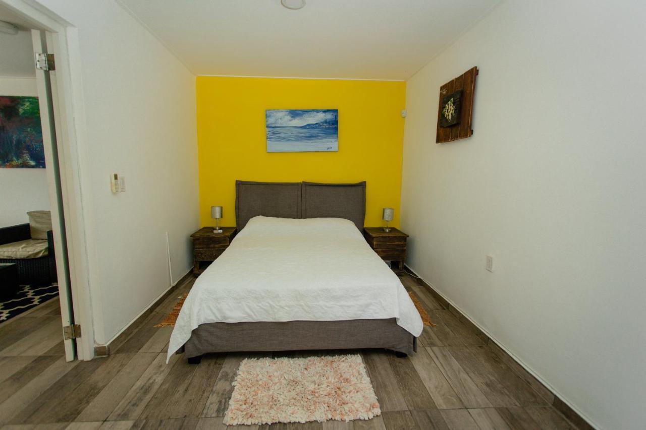 Westpunt Beach Apartments Willemstad Esterno foto