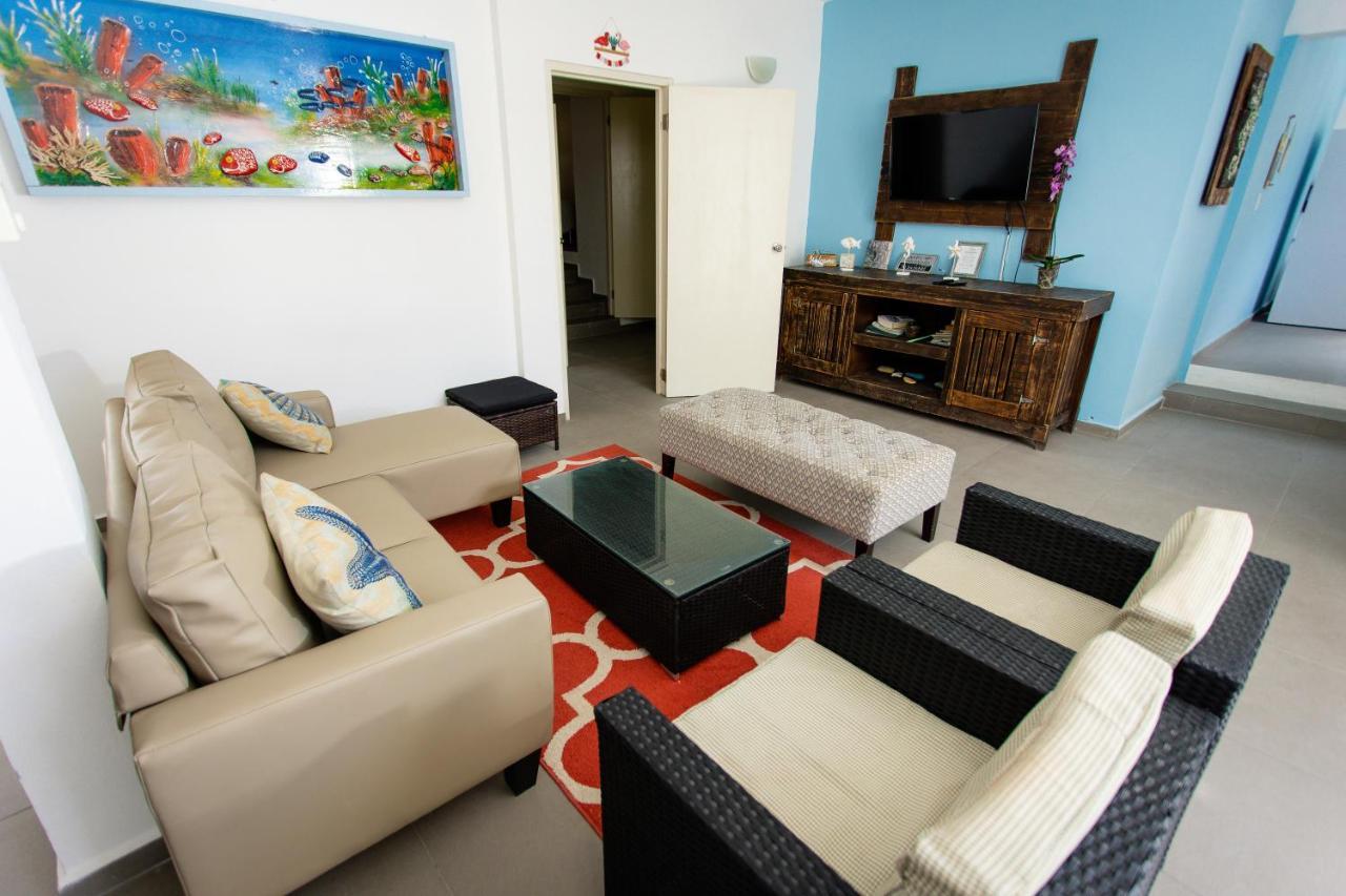Westpunt Beach Apartments Willemstad Esterno foto