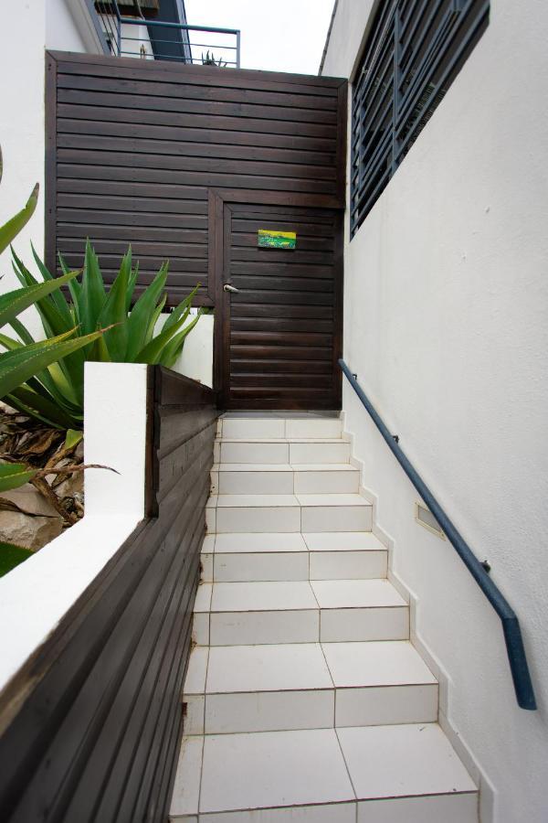 Westpunt Beach Apartments Willemstad Esterno foto