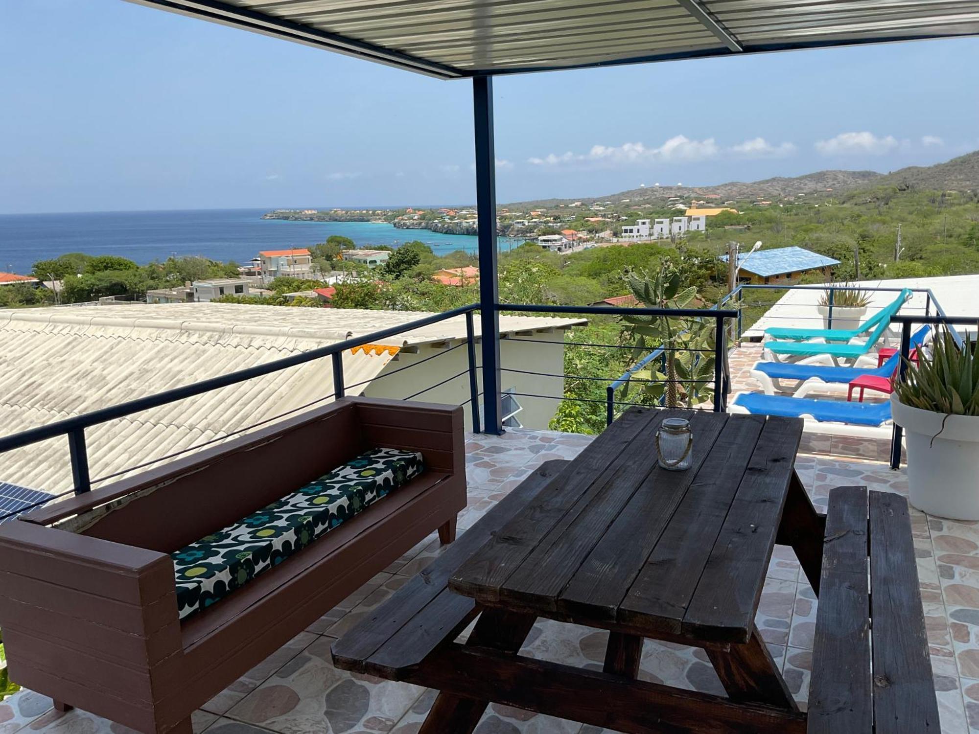 Westpunt Beach Apartments Willemstad Esterno foto