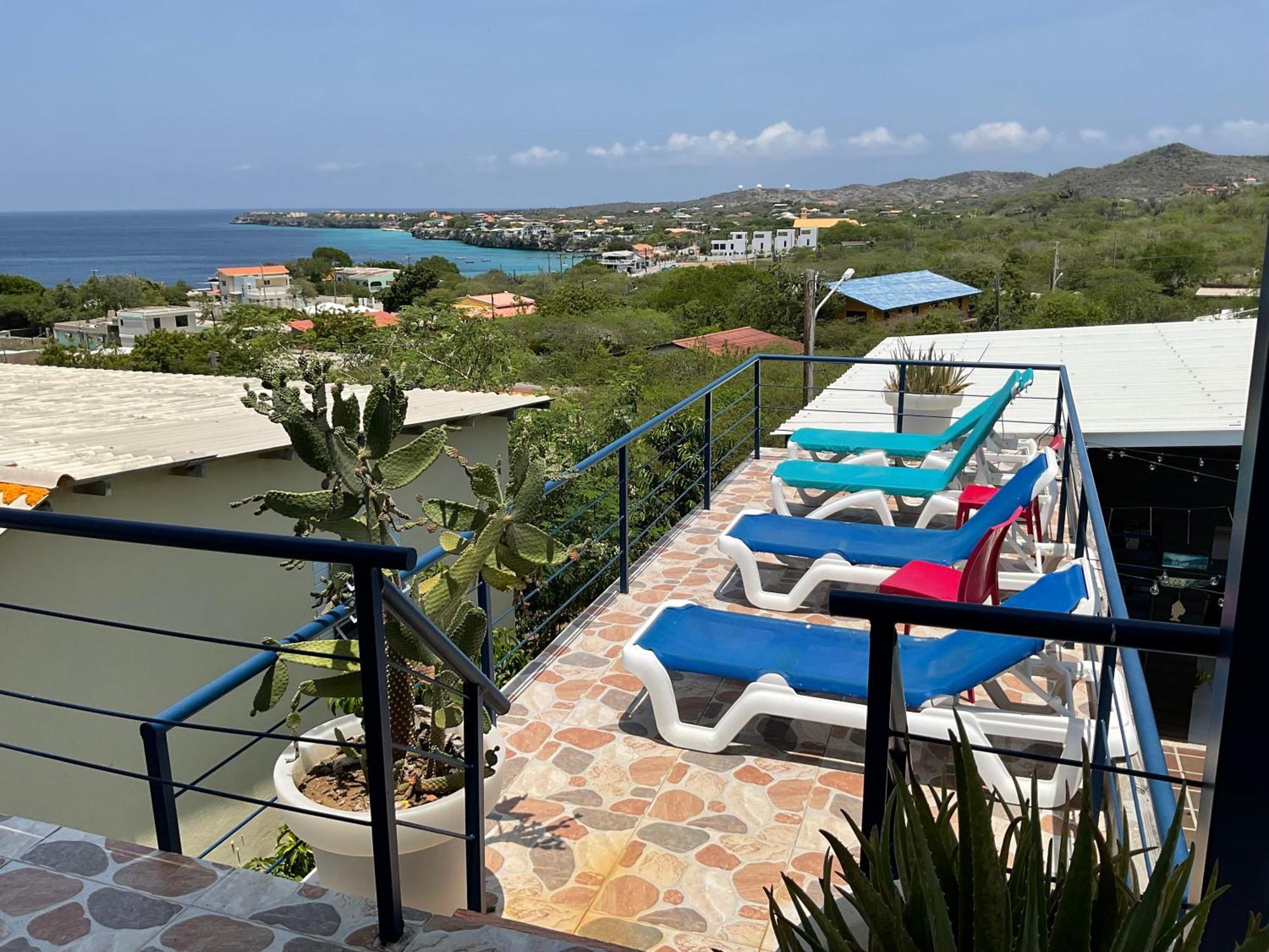 Westpunt Beach Apartments Willemstad Esterno foto